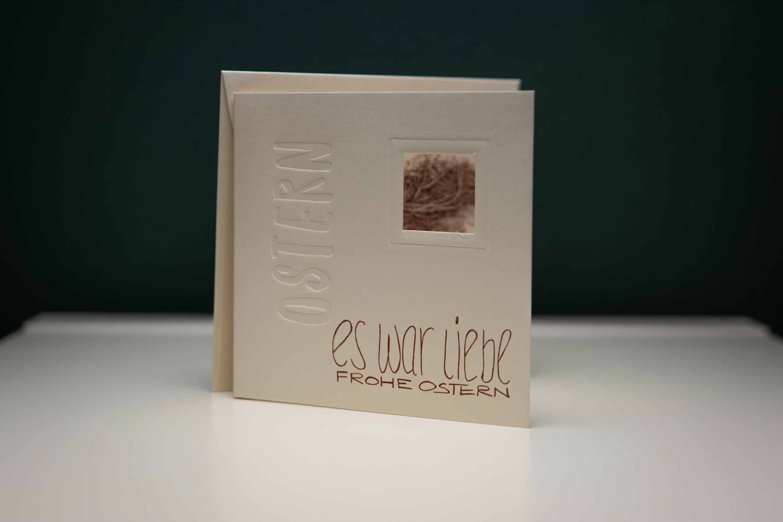 Osterfaltkarte mit Fenster und Wortprägung